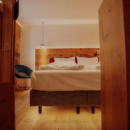 Altstadtmittehotel Sonne Dinkelsbuehl Luaran gambar