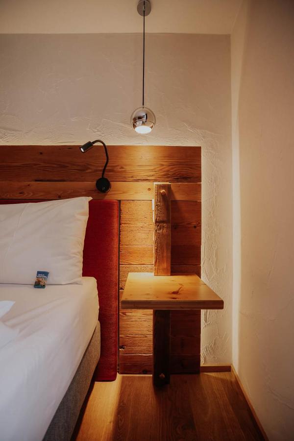 Altstadtmittehotel Sonne Dinkelsbuehl Luaran gambar