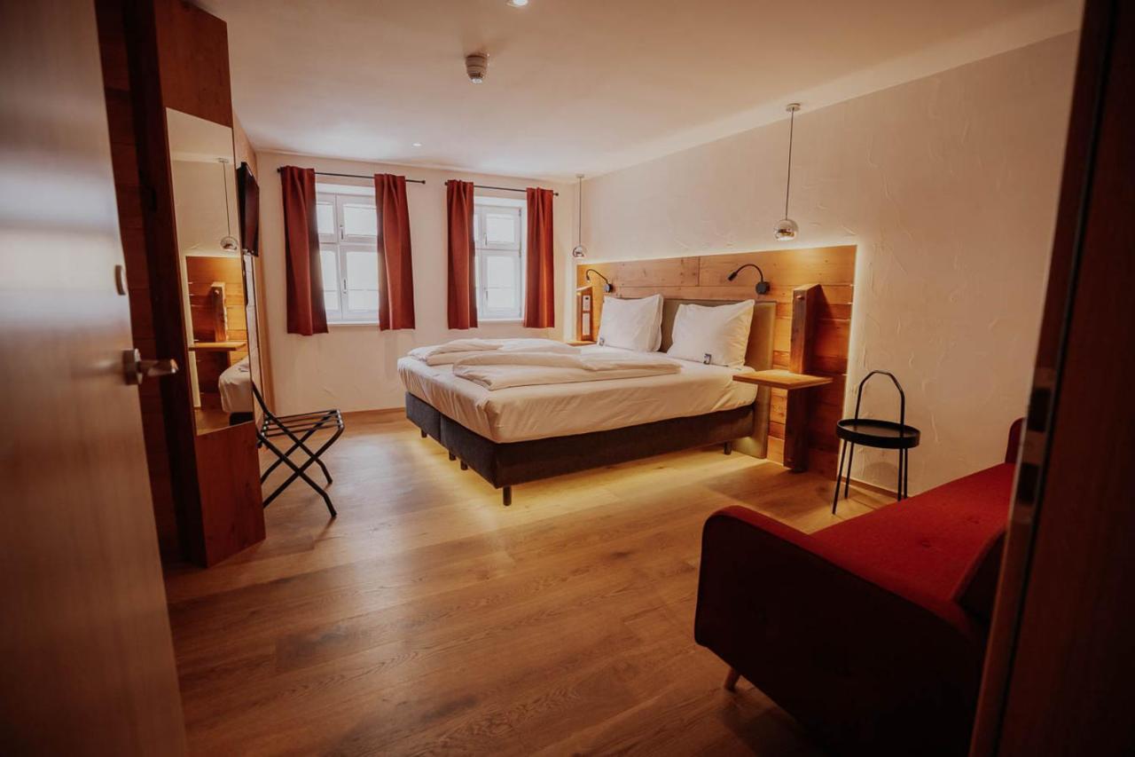 Altstadtmittehotel Sonne Dinkelsbuehl Luaran gambar