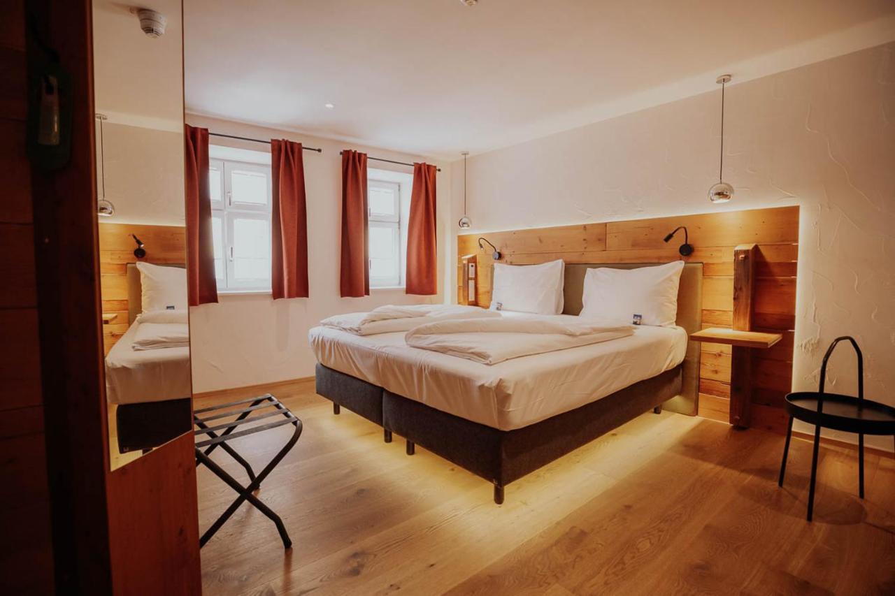 Altstadtmittehotel Sonne Dinkelsbuehl Luaran gambar