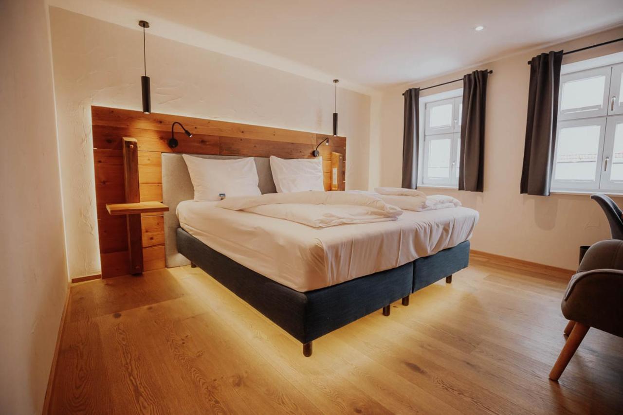 Altstadtmittehotel Sonne Dinkelsbuehl Luaran gambar