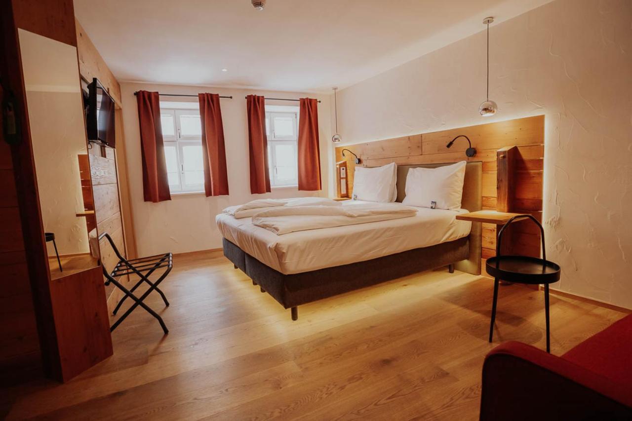 Altstadtmittehotel Sonne Dinkelsbuehl Luaran gambar